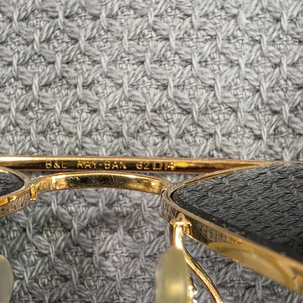 Vintage Ray-Ban Bausch & Lomb Aviator Sunglasses Gold G-15 62mm USA with Case